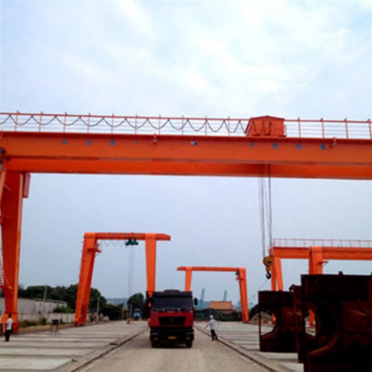 25 Meter Span Gantry Crane