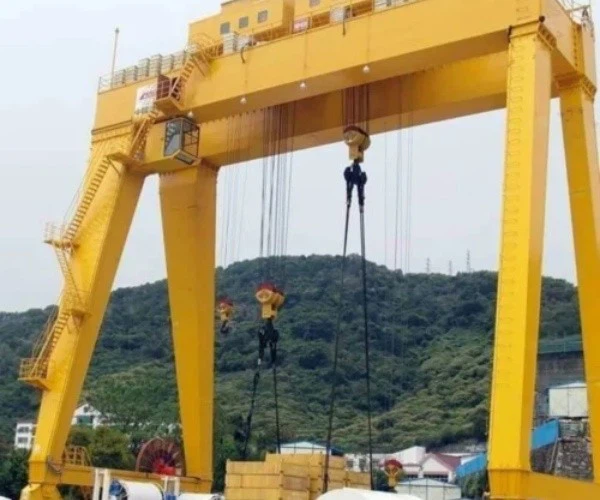 gantry mobile crane（4)